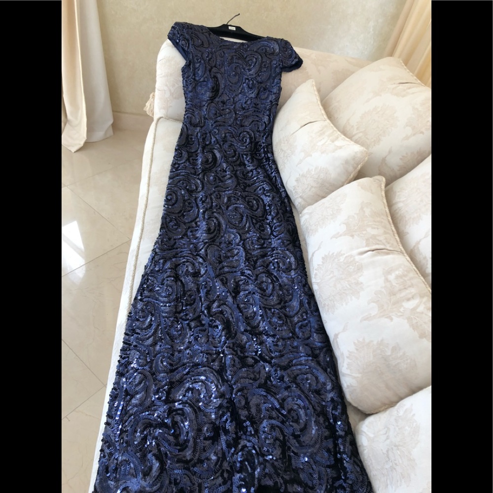 Badgley Mischka Collection Midnight Blue Evening Gown